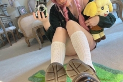 3_belle_delphine__big_boots